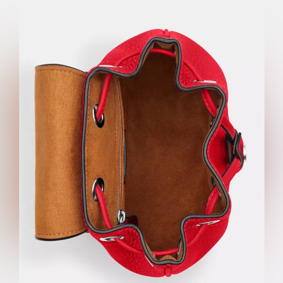 COACH 🆕 ‘Amelia’ 2 in 1 Convertible Backpack to Crossbody in Poppy. 😍 - Picture 5 of 5